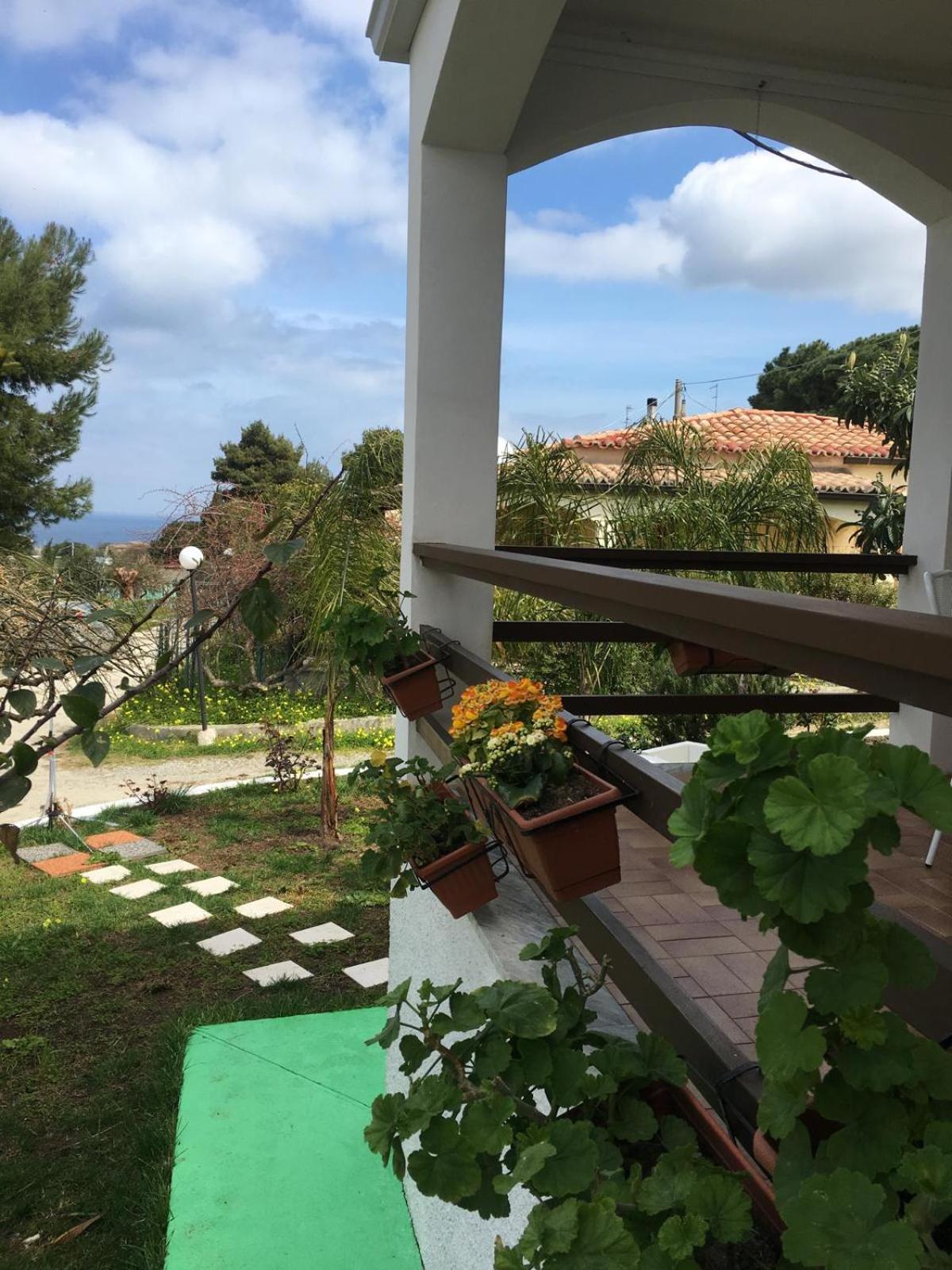 B&B A Casa Di Picci Santa Domenica  Eksteriør billede